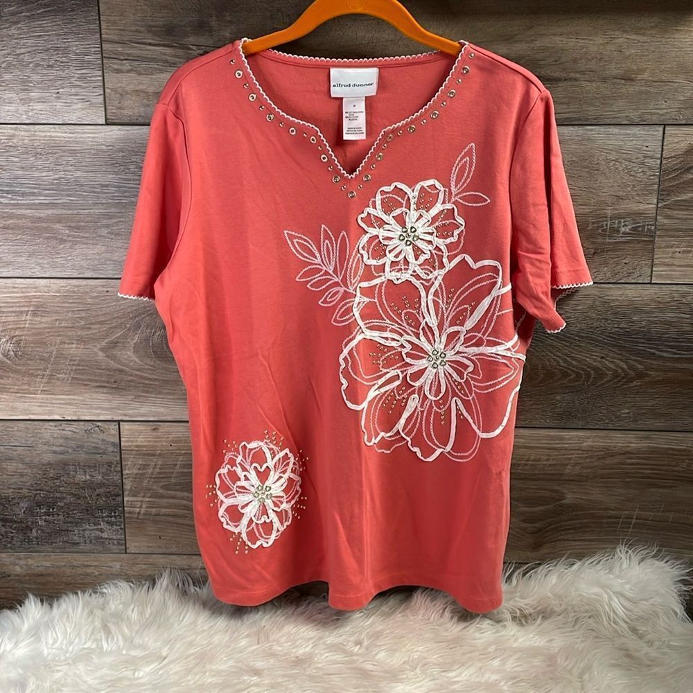 Alfred Dunner Ladies Embellished Floral Top, Size M, Coral and White